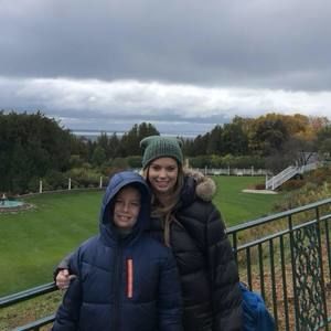 Meet your Posher, Carolyn